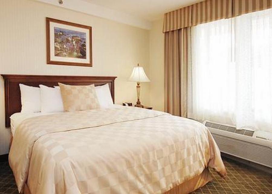 Clarion Hotel & Suites Hamden-New Haven Pokoj fotografie
