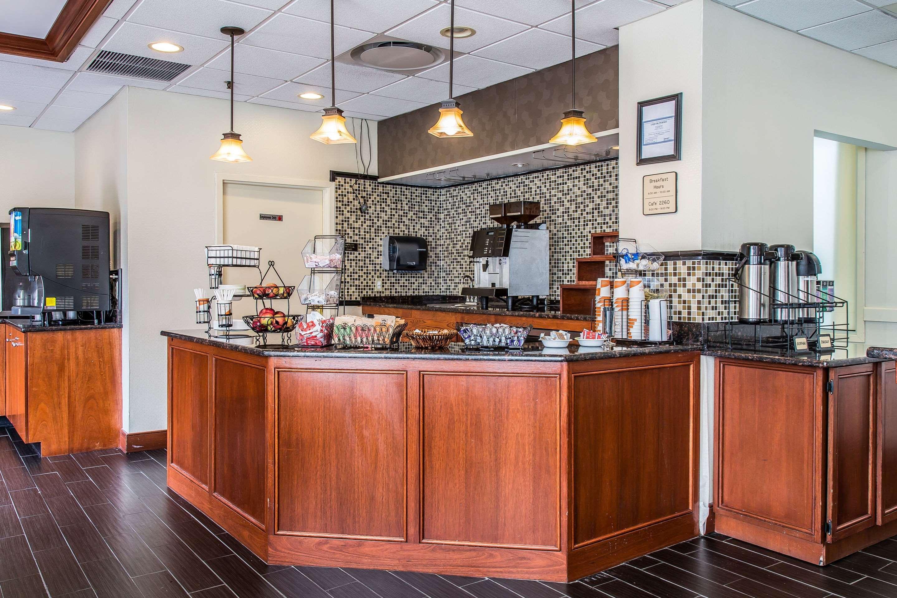 Clarion Hotel & Suites Hamden-New Haven Exteriér fotografie