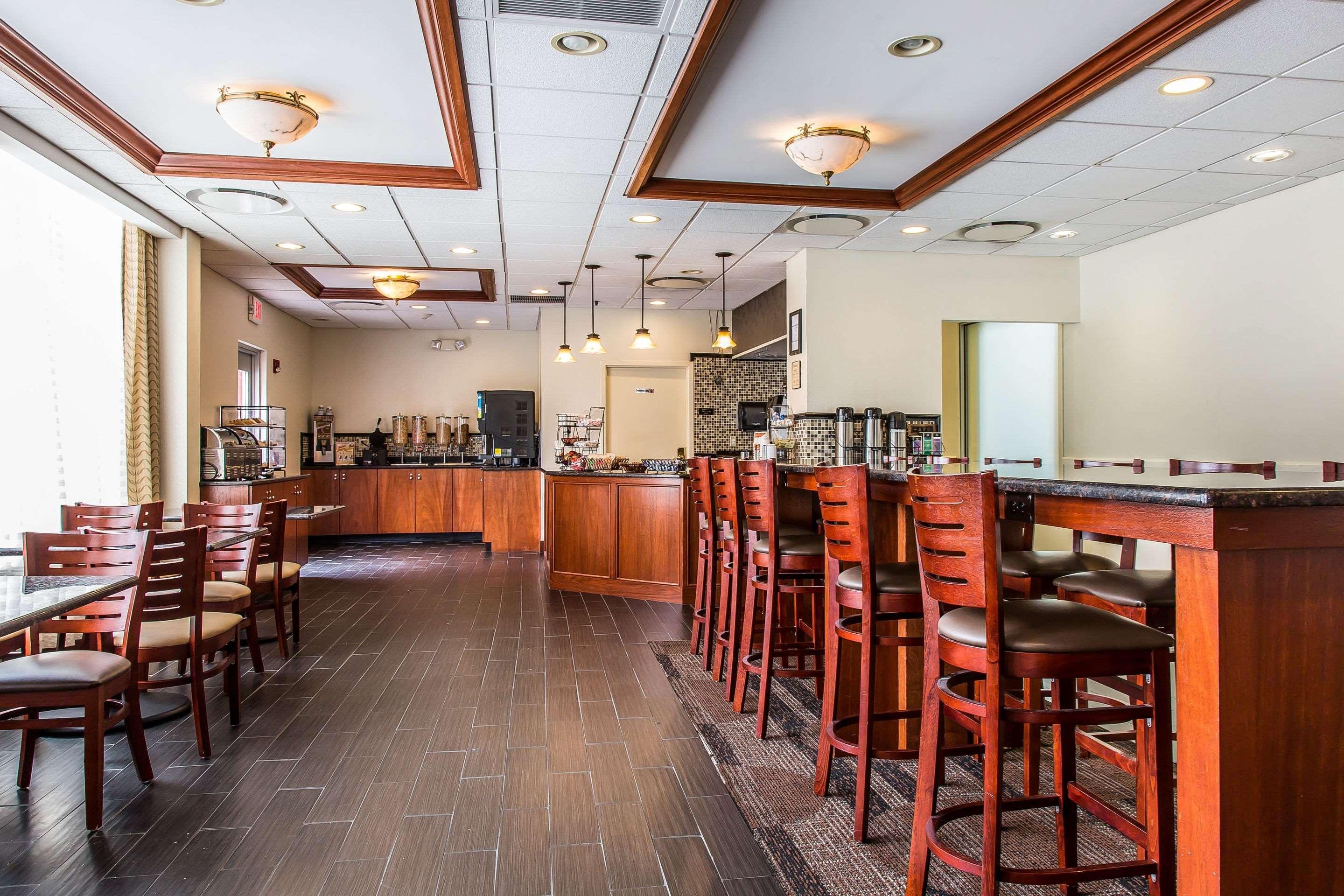 Clarion Hotel & Suites Hamden-New Haven Exteriér fotografie