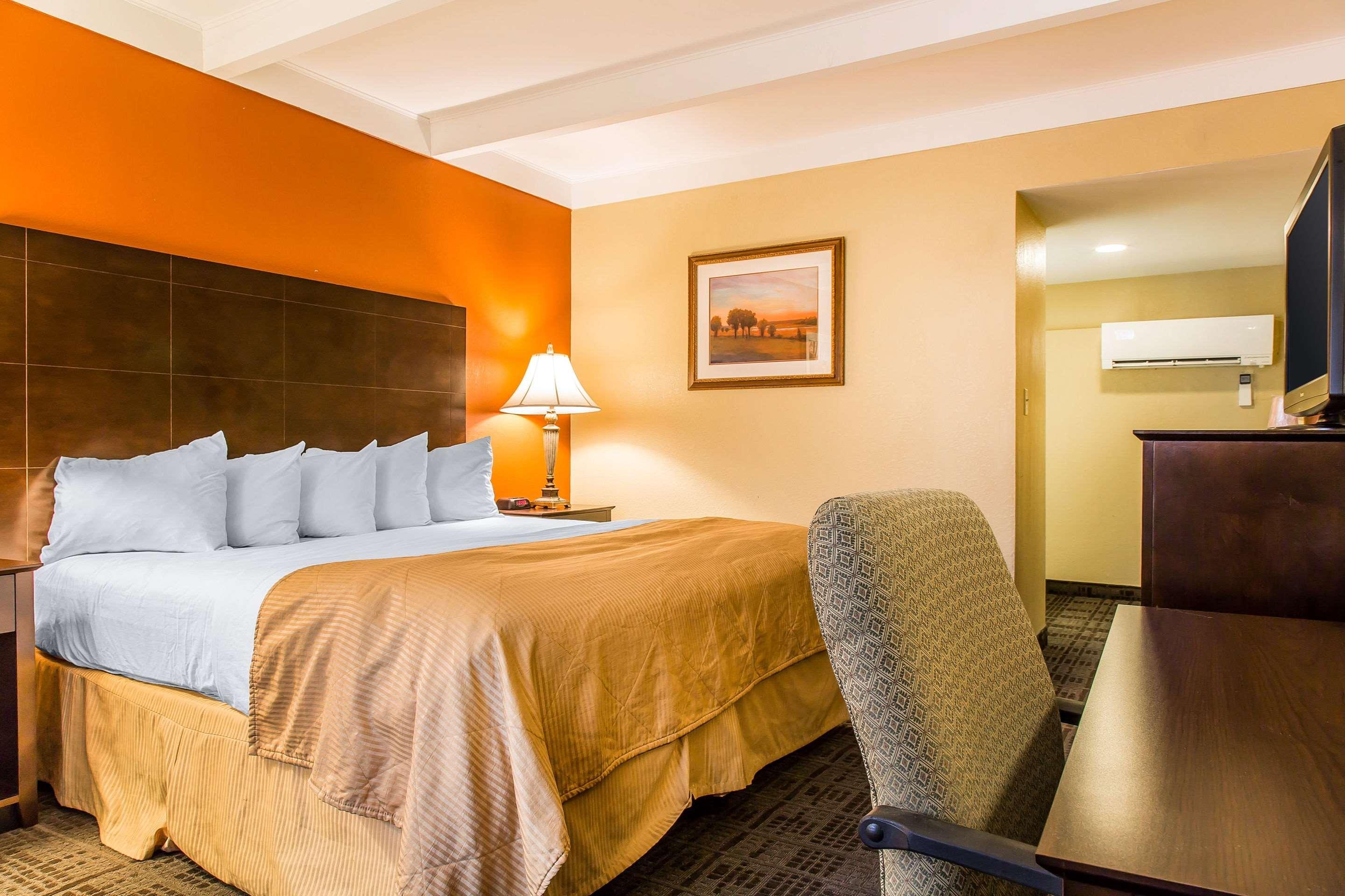 Clarion Hotel & Suites Hamden-New Haven Exteriér fotografie