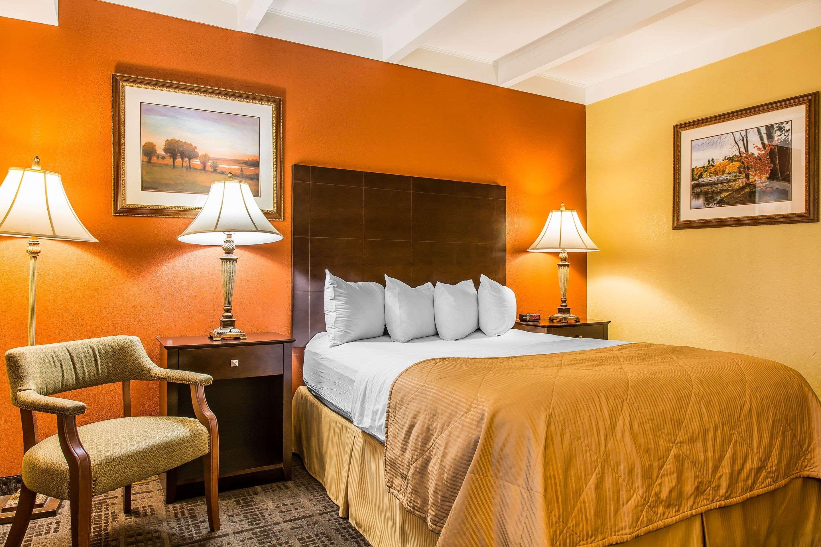 Clarion Hotel & Suites Hamden-New Haven Exteriér fotografie